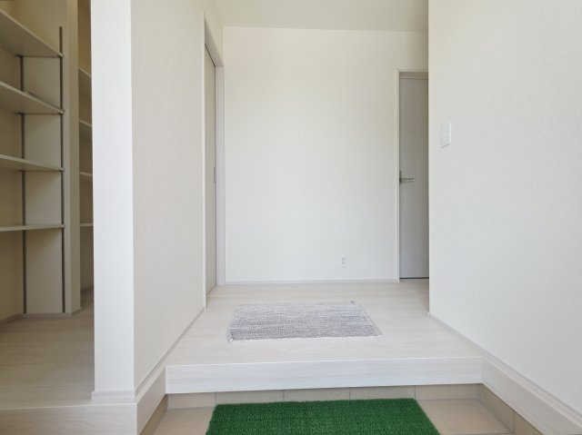 Livele Garden藤岡市藤岡第34　新築住宅4号棟の収納