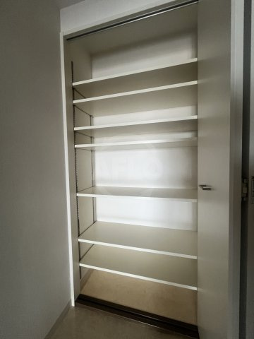 RIDGE江坂(旧ルクレ江坂)の収納|RIDGE江坂　シューズボックス