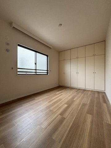 ＳＨ　ＭＡＮＳＩＯＮ本鵠沼の洋室