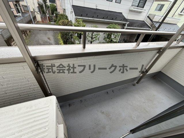 武蔵野市西久保３丁目の一戸建てのバルコニー