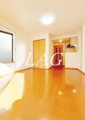 【居間・リビング】 | カーサ・エレガンス | 洋室のお部屋です。