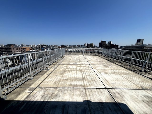 エルフォルテ羽田ライゼのバルコニー
