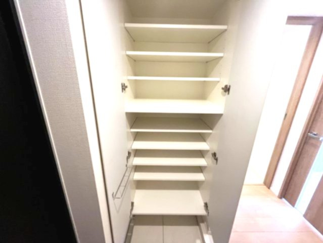 エルフォルテ羽田ライゼの玄関