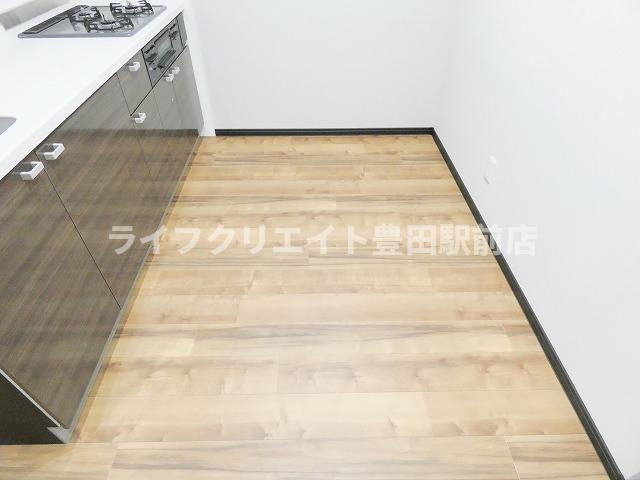 ReDEAL高幡レジデンス（旧第4かしの木ハイツ）のキッチン