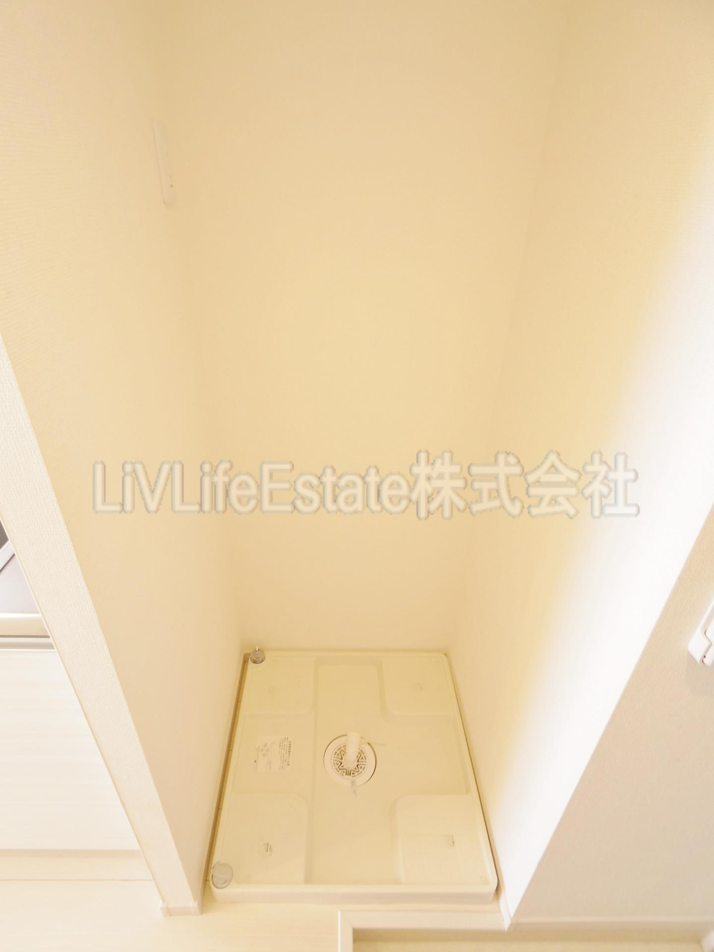 小平市仲町のアパートの内装