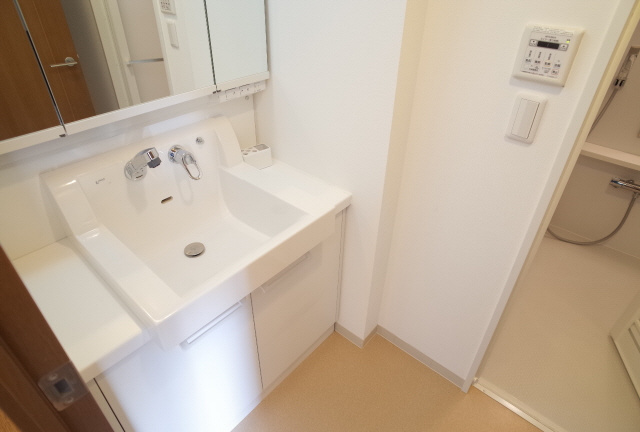 サニープレイス西芦屋２号館の洗面所