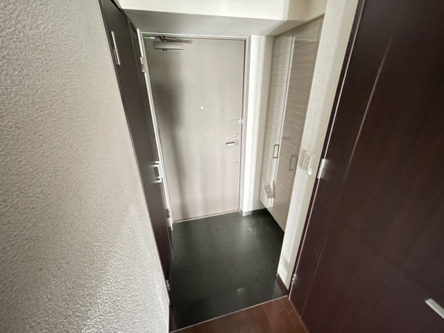 サニープレイス西芦屋２号館の玄関