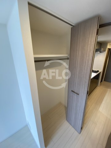 La Douceur西天満（ラドゥセール西天満）の収納|S-RESIDENCE西天満Grand Jour　クローゼット