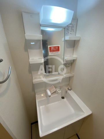 マインズコート西天満の洗面所|マインズコート西天満　独立洗面化粧台