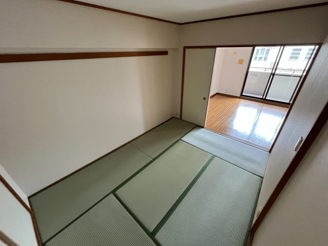 芦屋西山アーバンライフの和室