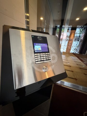 プレサンス梅田EASTのロビー|プレサンス梅田EAST　オートロック