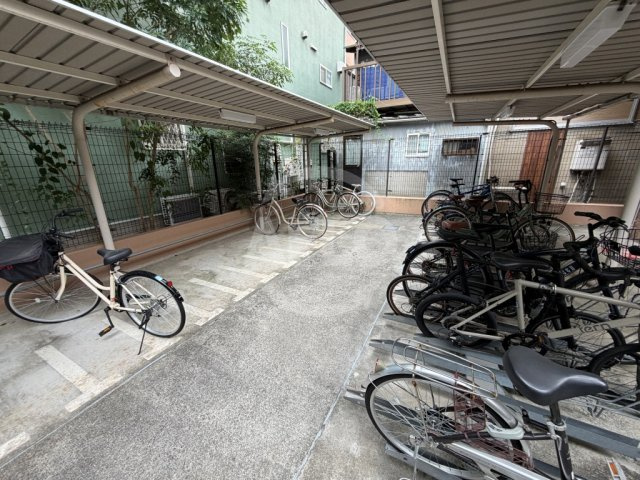 プレサンス梅田EASTのその他共用部分|プレサンス梅田EAST　駐輪場
