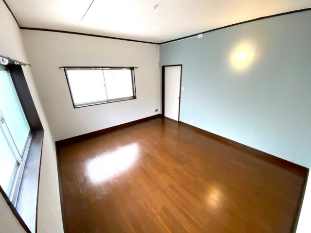 【設備】 | 旭ヶ丘5丁目店舗付き戸建 | 洋室2☆