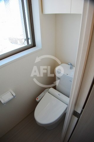プレサンス難波セレクトのトイレ|プレサンス難波セレクト　温水洗浄便座
