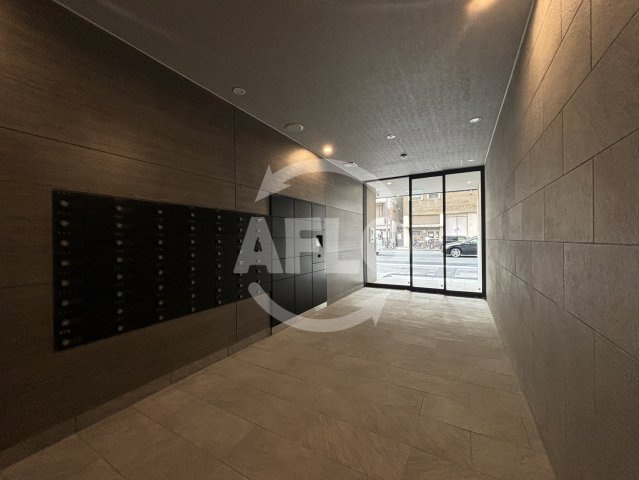 アーバネックス南森町WEST　堀川小学校区のロビー|アーバネックス南森町WEST　ロビー
