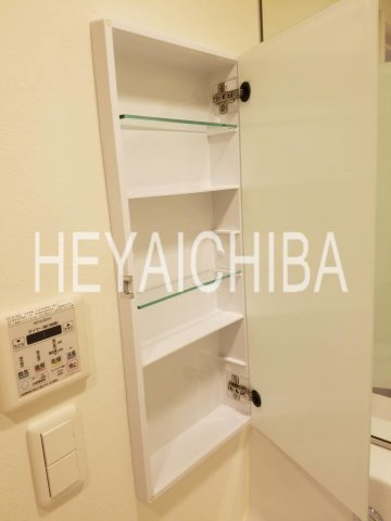 ファインクレスト入谷の洗面所