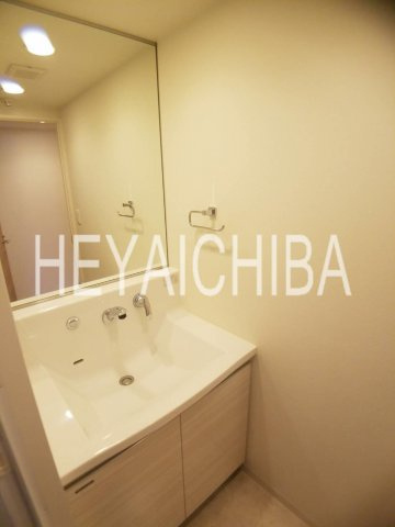ファインクレスト入谷の洗面所
