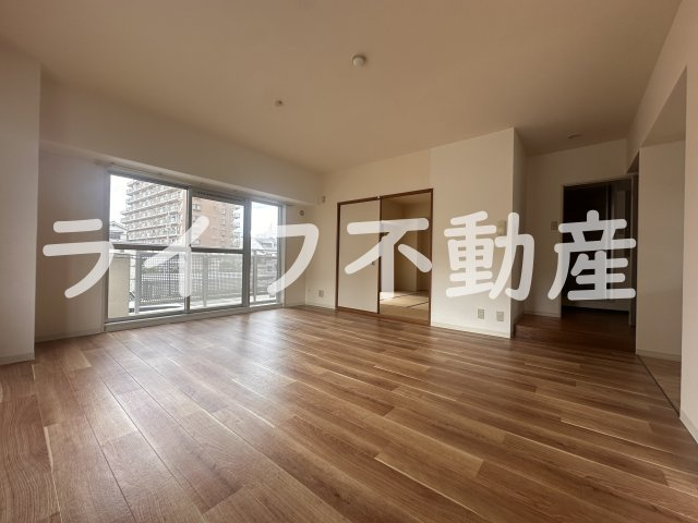 イーストマンションの内装