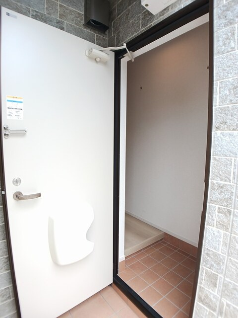 コロレ宝永町の玄関|玄関