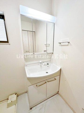 大沼町４丁目戸建賃貸住宅の洗面所