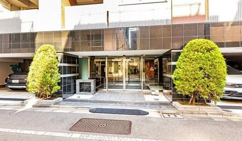 リビオ日本橋浜町パークフィールのエントランス|ゆとりのあるエントランスです