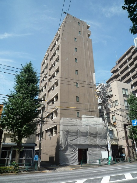 エスコート東大前の外観