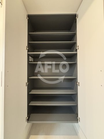 シーズンフラッツ梅田NORTHの収納|シーズンフラッツ梅田NORTH　シューズボックス