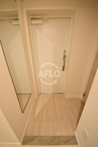 プレミアス梅田の玄関|プレミアス梅田　玄関