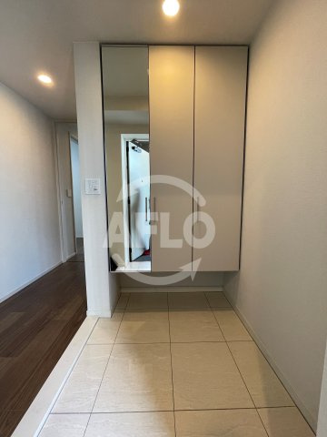 ソルティア東梅田　西天満小学校区のその他|ソルティア東梅田　玄関