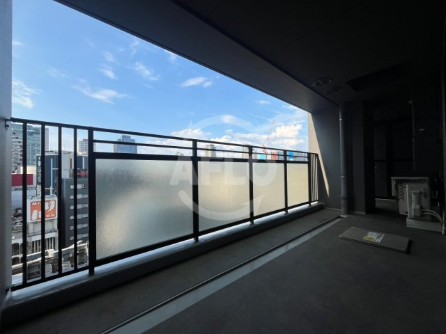 梅田ガーデンレジデンスのバルコニー