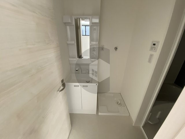 CASA花園の洗面所