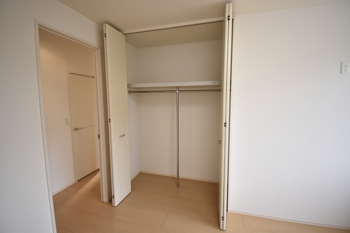 グランモア町村　A棟の収納