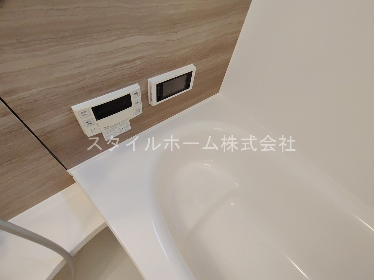 ＯＩＳＴの浴室|別部屋です。