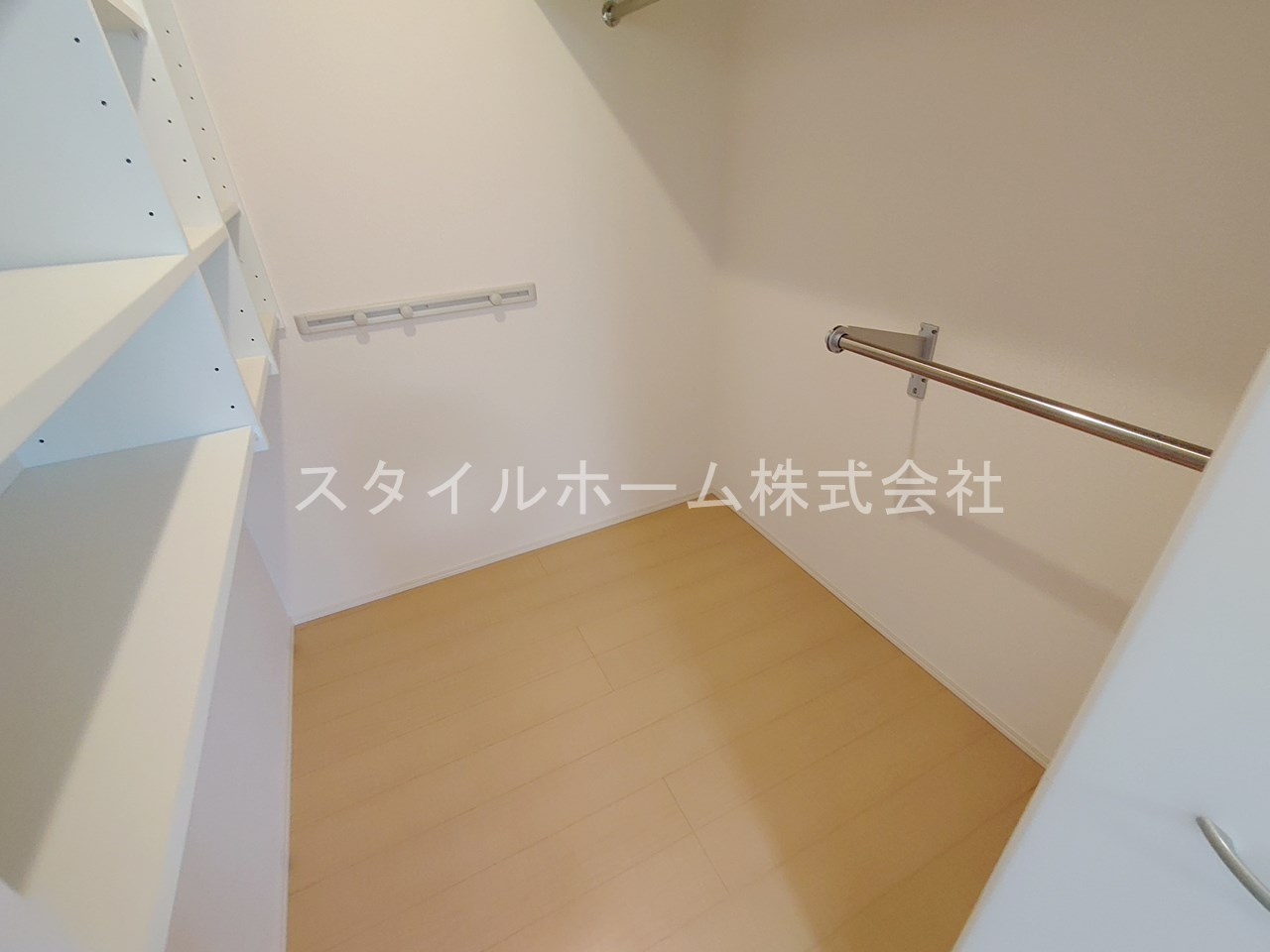 ＯＩＳＴの収納|別部屋です。