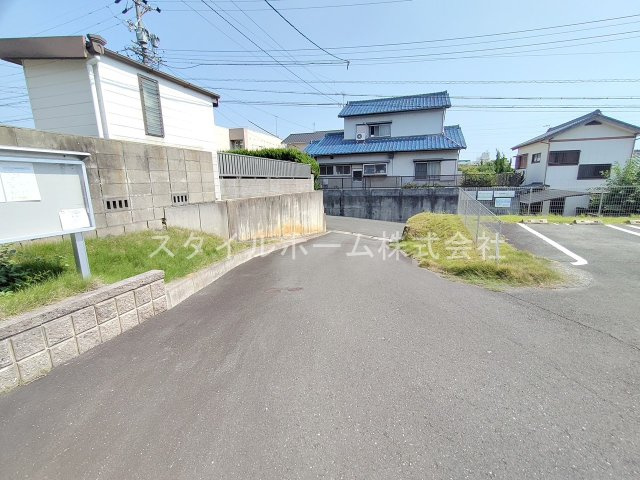 ＯＩＳＴの駐車場