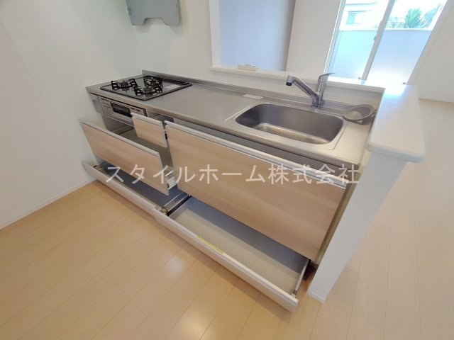 ＯＩＳＴのキッチン|別部屋です。