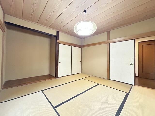 宇都宮市中岡本町　4ＬＤＫ　中古住宅の和室