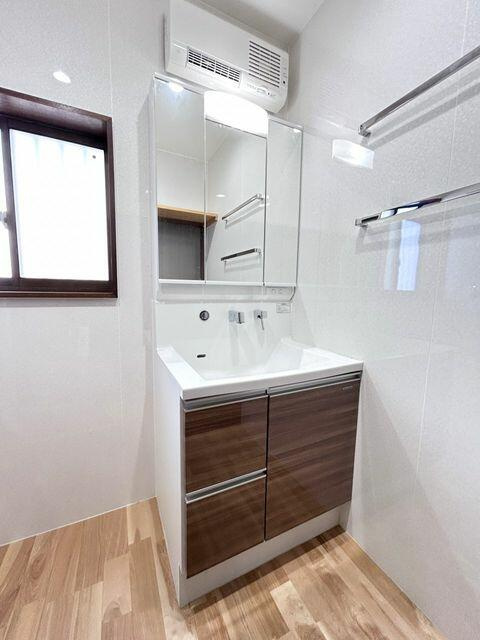 宇都宮市大和１丁目　5ＬＤＫ　中古住宅のキッチン