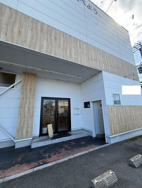 近江八幡市上田町の店舗一部
