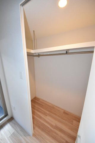 セレニテ堺筋本町プリエの収納