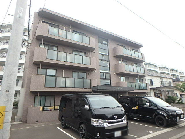 Ｌａｖｉｅ　ポプラ