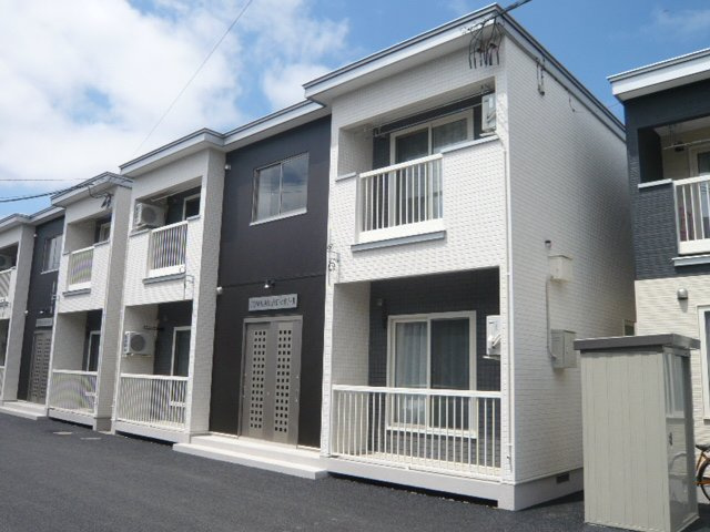 ＴＯＷＮ西１３南１５　セオリーＢ