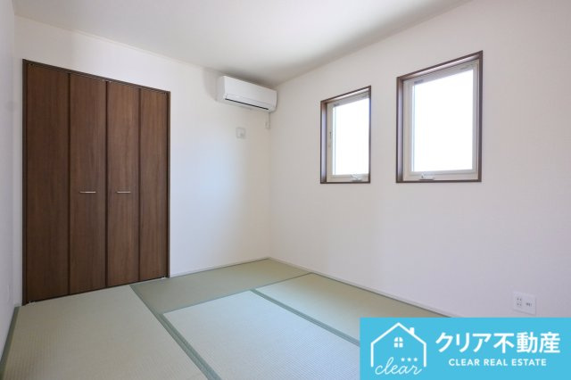 【和室】 | 桐生市広沢町4丁目　アイダ設計 | 温かみのある和室は家族でくつろいだり、小さなお子様の遊び場にもぴったり♪