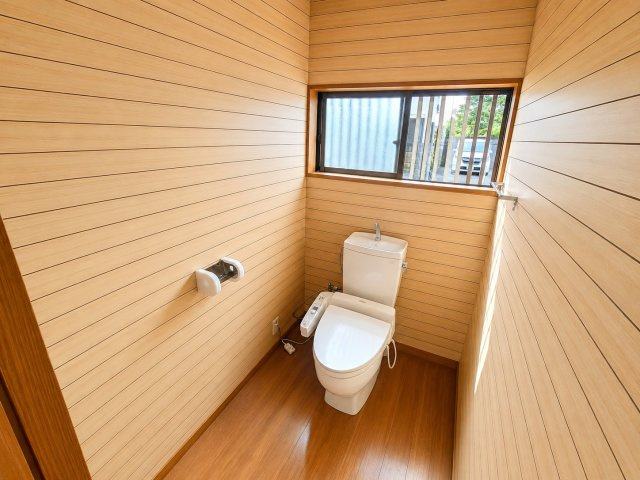 前橋市富士見町小暮 中古住宅のトイレ