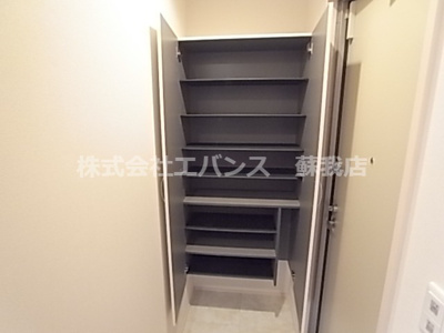 【エントランス】 | ＭＡＩＳＯＮ ＴＡＫＩＺＡＷＡ | エントランスです