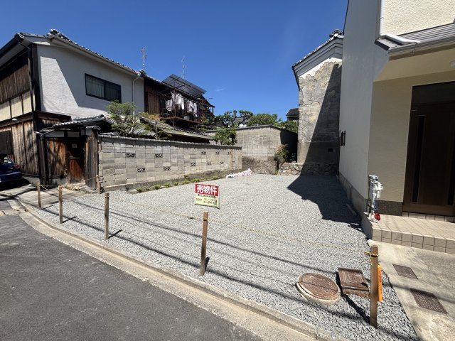 京阪藤森駅８分♪建築条件無し売土地！！