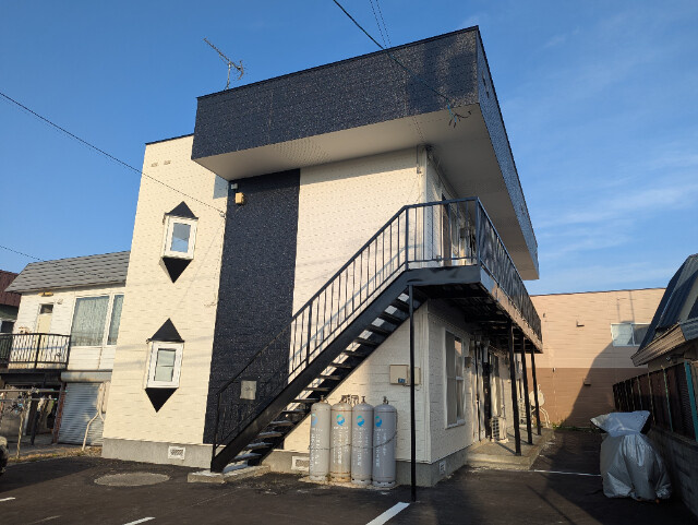 アルーア