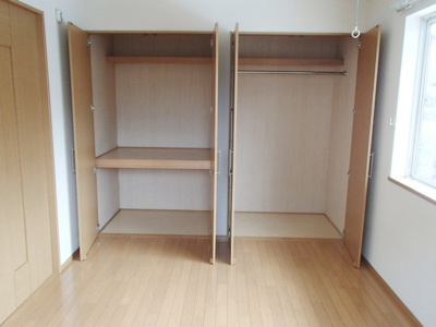 ★荷物が多くても安心なたっぷりの収納★