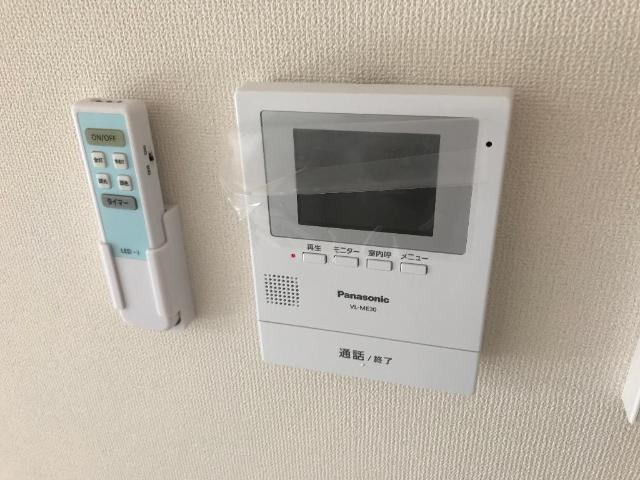 メゾン　ラ・セーヌⅠの内装|カメラ付インターホン
