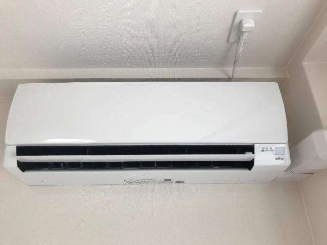 メゾン　ラ・セーヌⅠの設備|エアコン